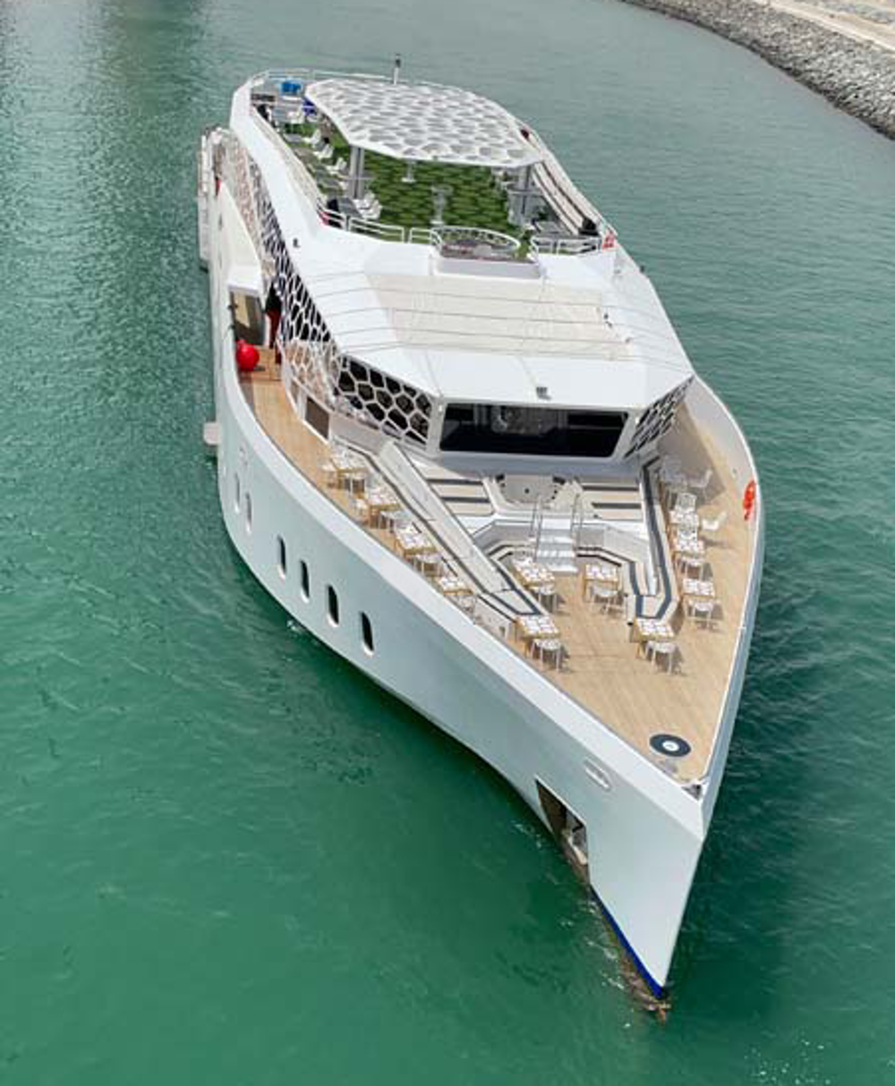 Voyager Elite Opal 240 Yacht