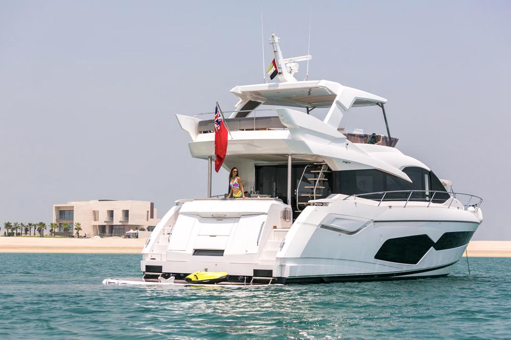 Celestial Majesty Pearl 70 Yacht