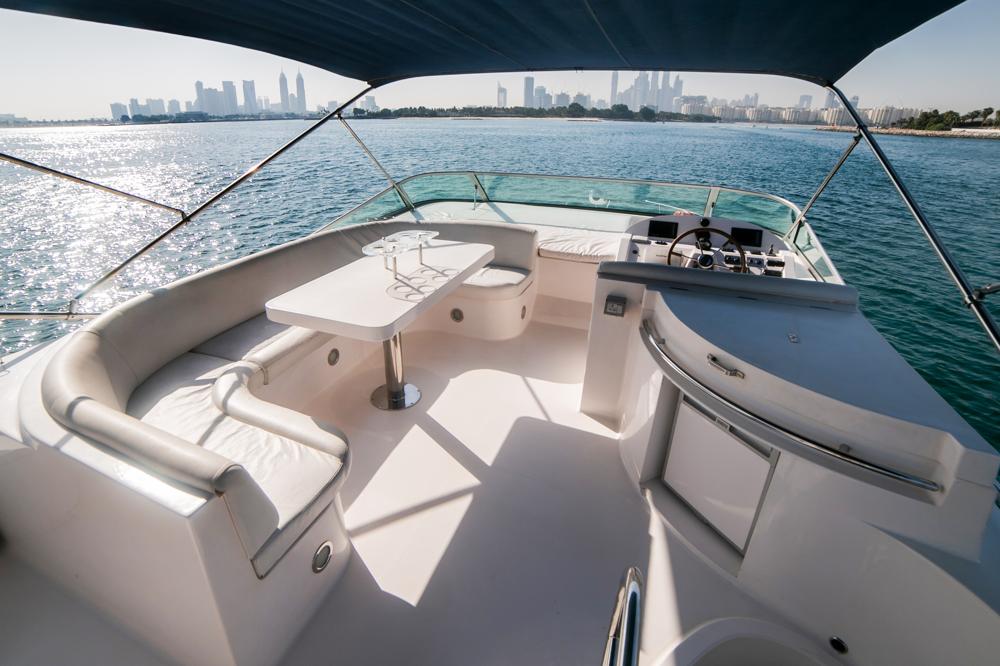 Explorer Goldeon Glimmer 60 Yacht