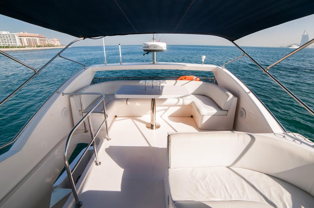 Explorer Goldeon Glimmer 60 Yacht