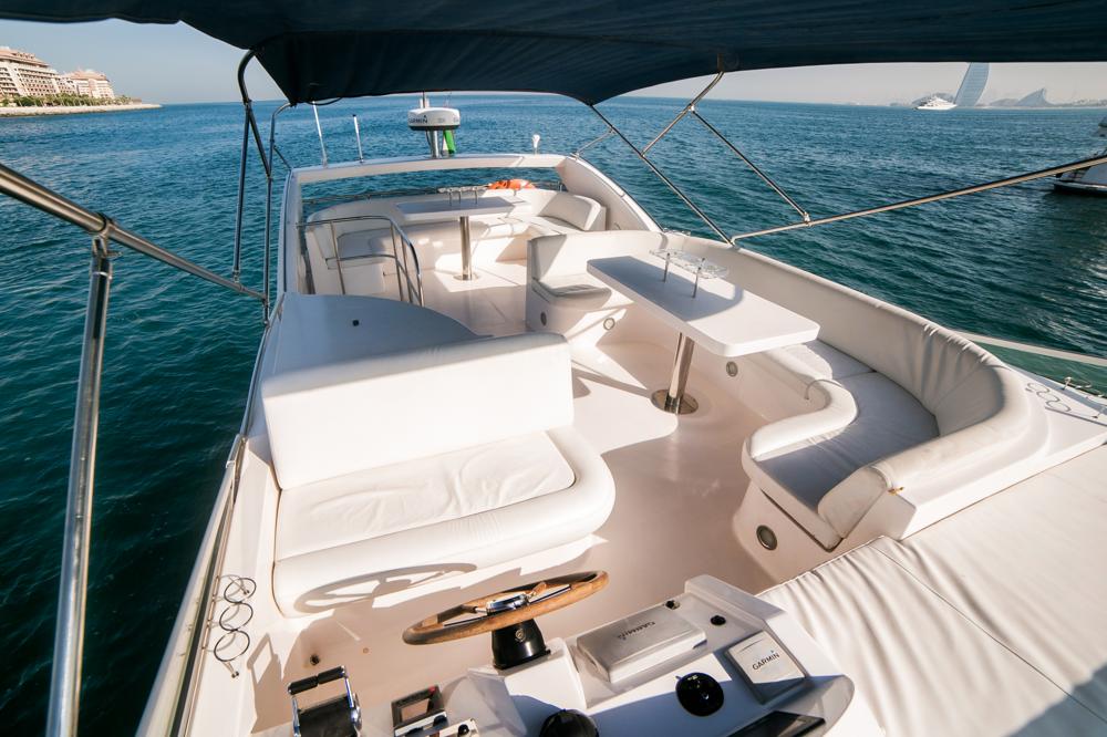 Explorer Goldeon Glimmer 60 Yacht