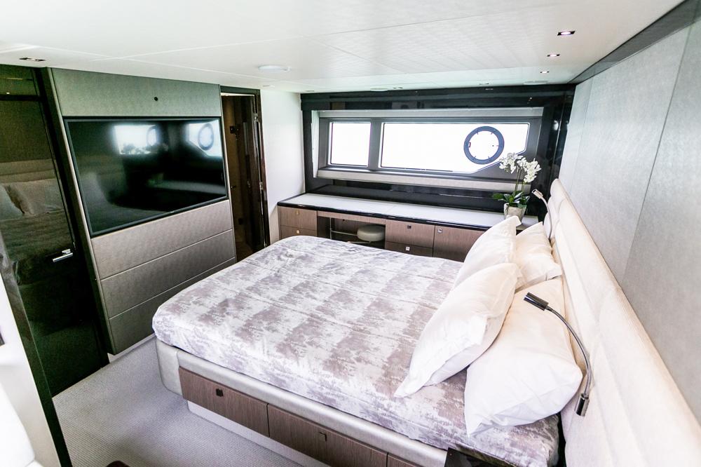 Celestial Majesty Pearl 70 Yacht