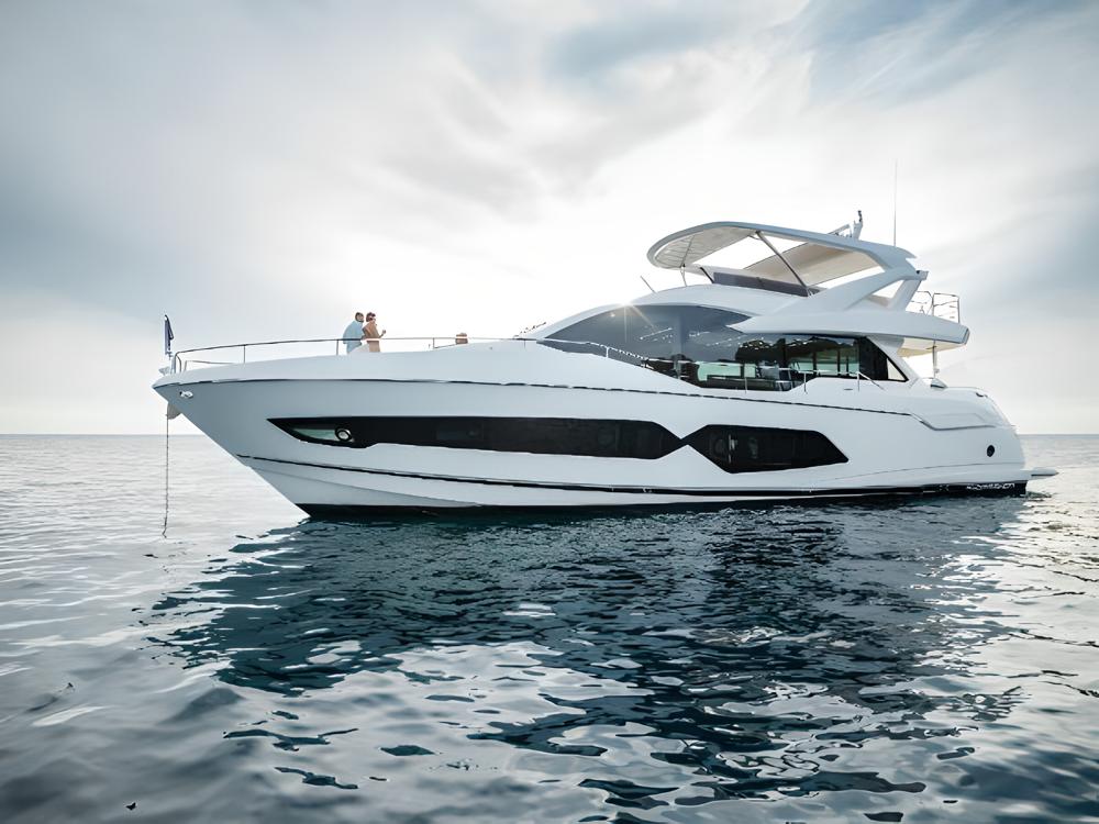 Celestial Majesty Pearl 70 Yacht