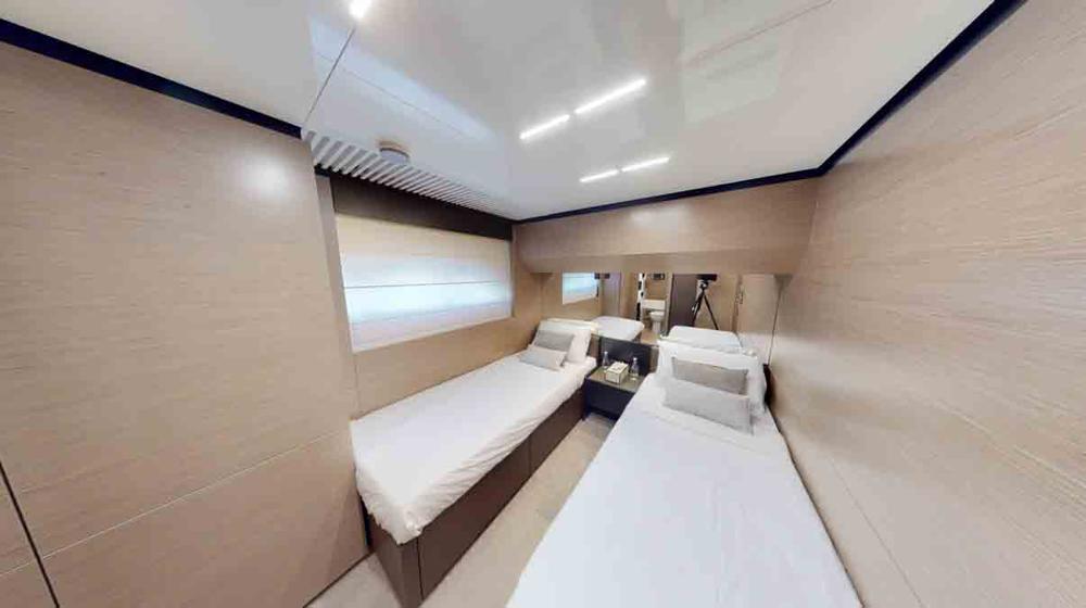 Celestial Majesty Windseeker 85 Yacht