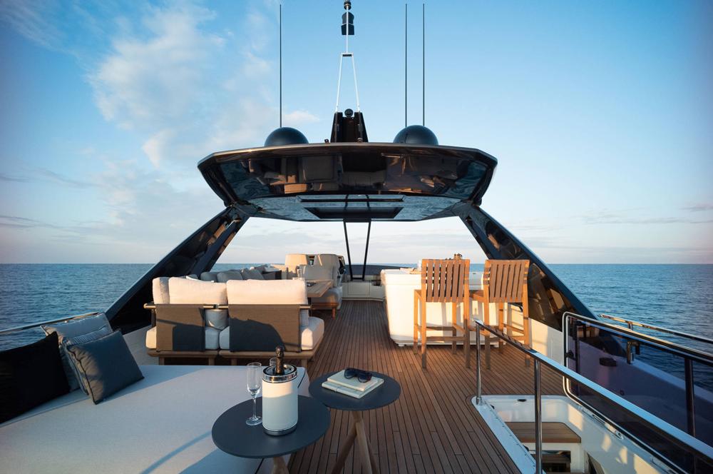 Celestial Majesty Windseeker 85 Yacht