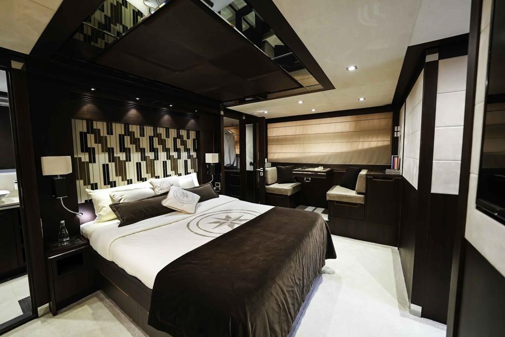 Celestial Majesty Siren 85 Yacht