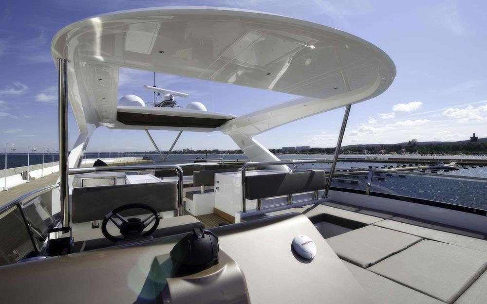 Celestial Majesty Siren 85 Yacht