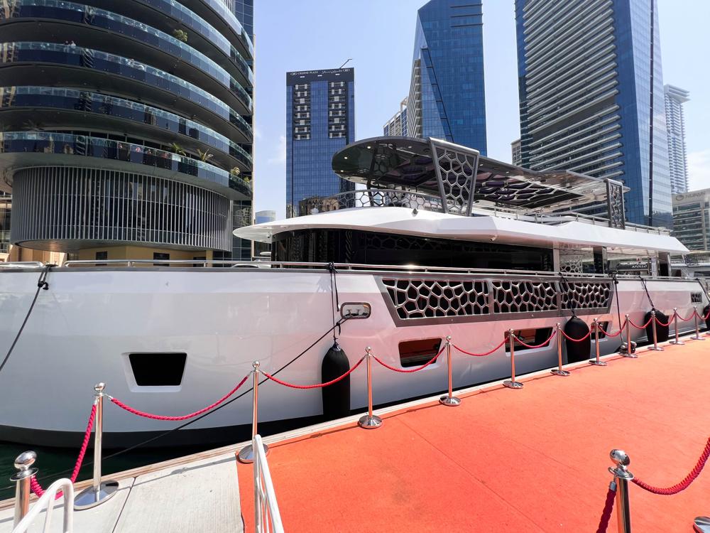 Explorer Goldeon Anthem 95 Yacht