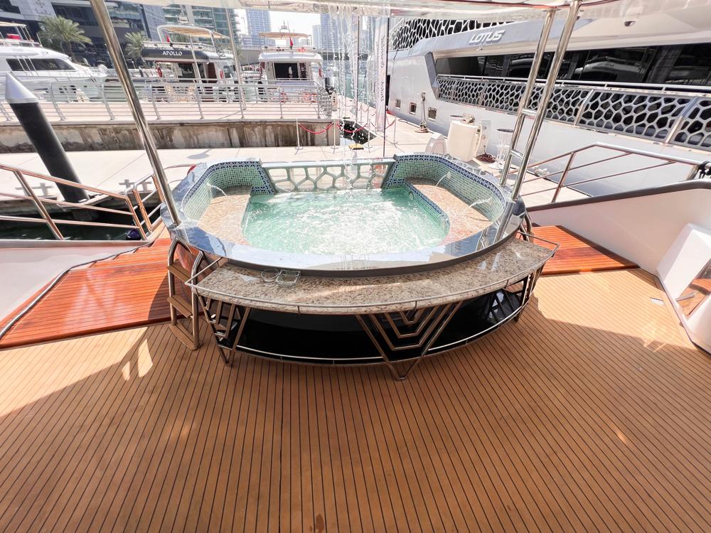 Explorer Goldeon Anthem 95 Yacht