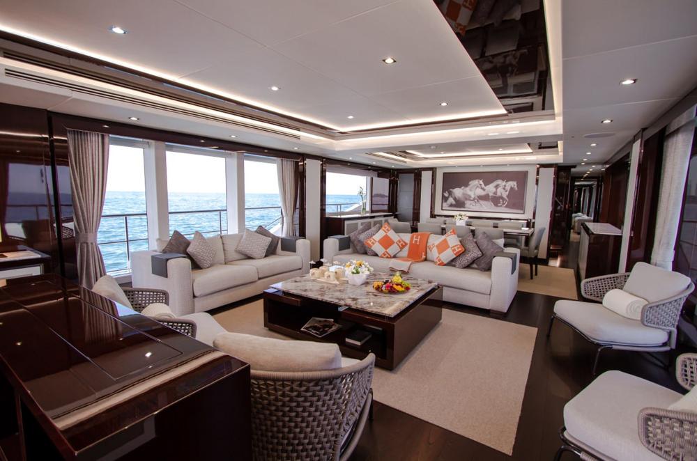 Eclipse Sovereign Moonlight 130 Yacht