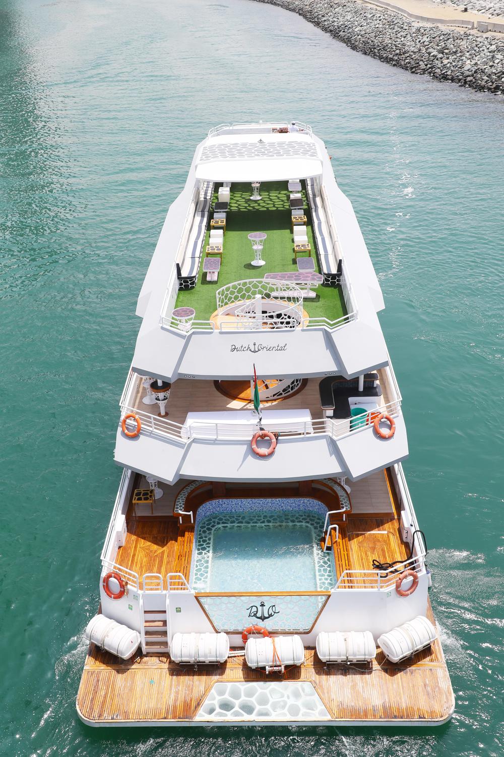 Voyager Elite SeaSprite 160 Yacht