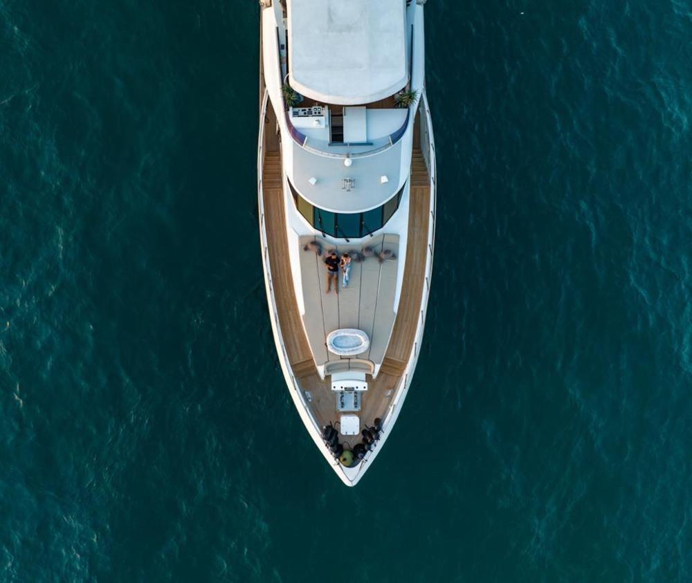 Eclipse Sovereign Serenade 130 Yacht