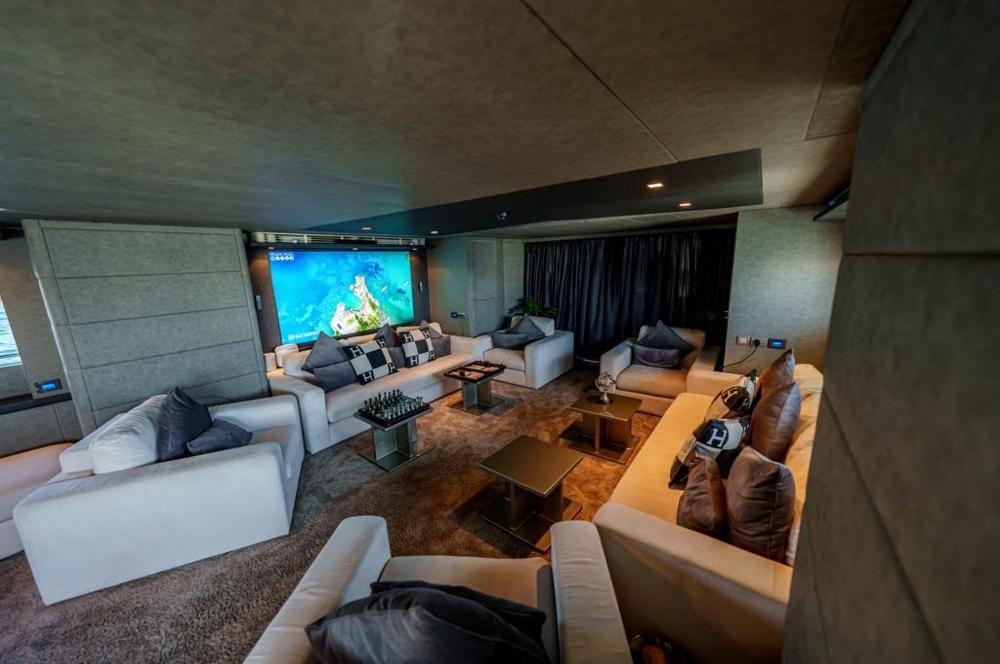 Eclipse Sovereign Serenade 130 Yacht