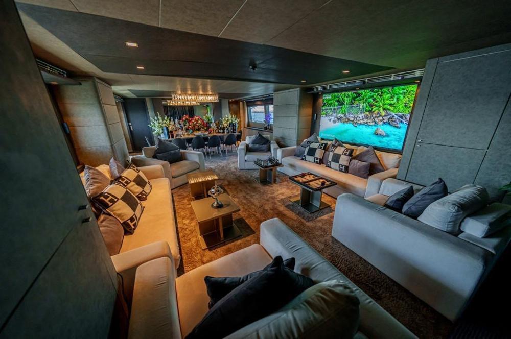 Eclipse Sovereign Serenade 130 Yacht