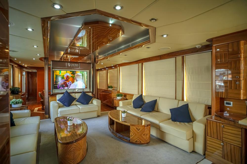 Voyager Elite Melody 105 Yacht