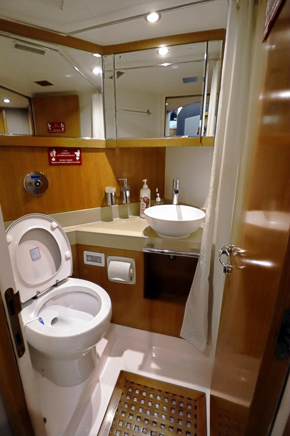 Voyager Elite Note 50 Yacht